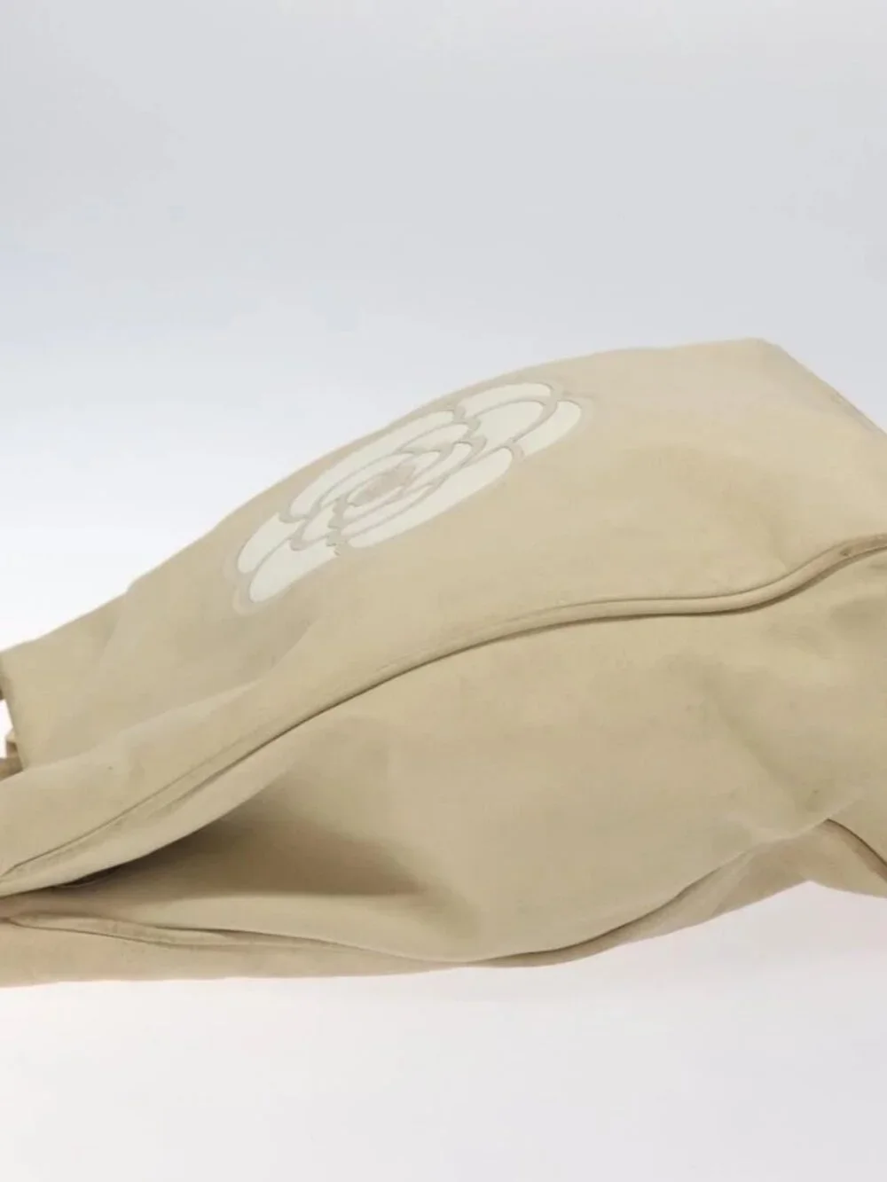 CHANEL Camelia Tote Bag Lamb Skin Beige Gold CC Auth 130498